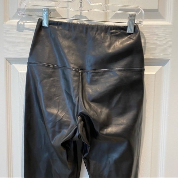 Wilfred Free Faux Leather Daria High Waisted Leggings Black size XS - Picture 12 of 12
